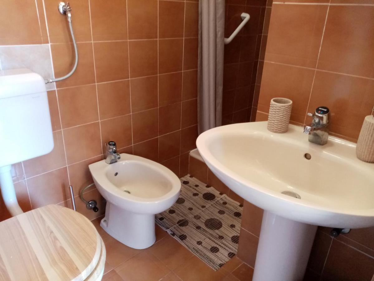 Apartman Violeta 로브란 외부 사진